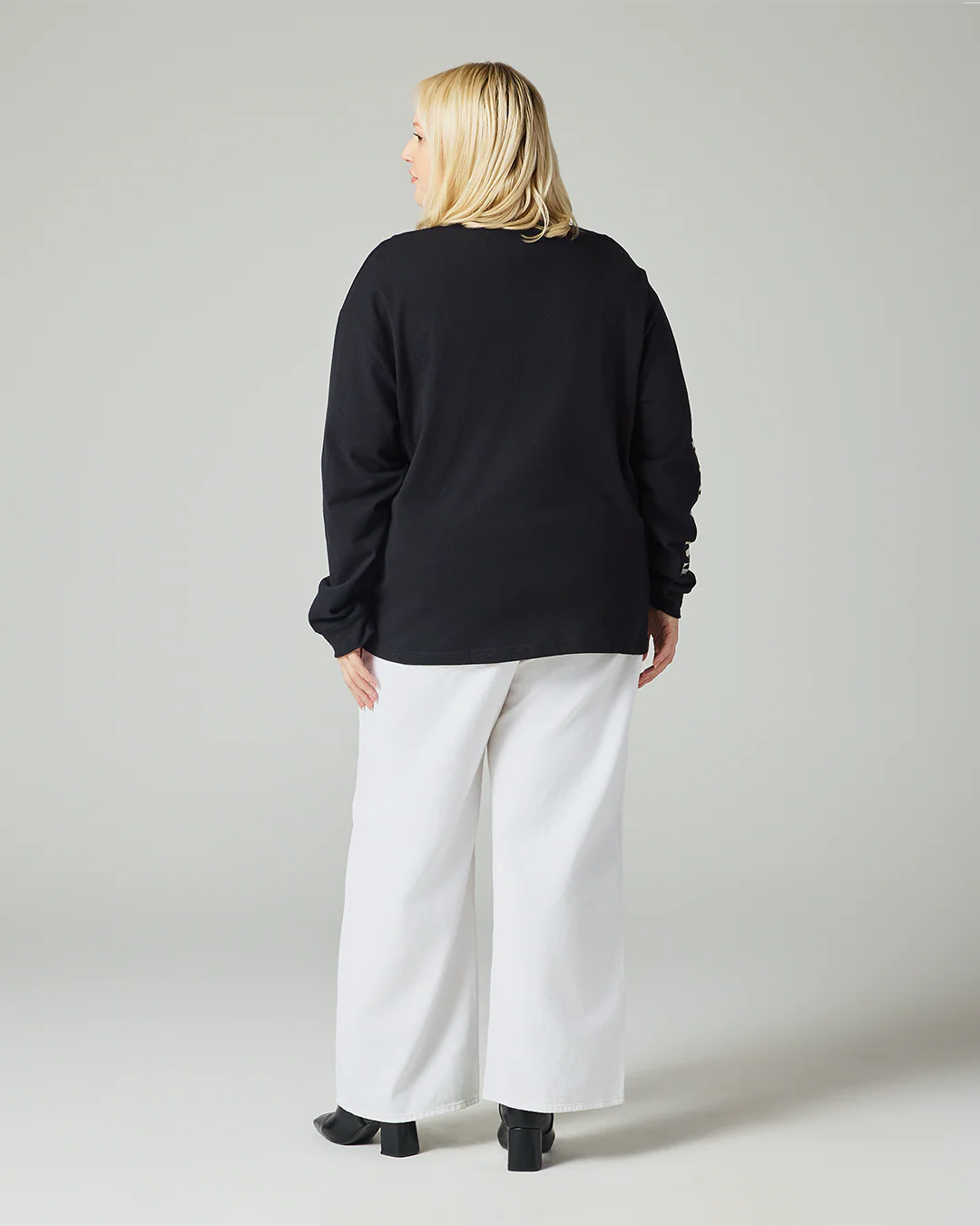 Taylor Swift | The Eras Tour Photo Long Sleeve T-Shirt - Image 10
